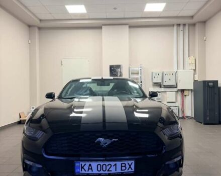 Черный Форд Мустанг, объемом двигателя 2.26 л и пробегом 64 тыс. км за 15000 $, фото 1 на Automoto.ua