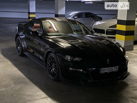 Форд Мустанг 2019 у Києві на Automoto.ua Чорний Форд Мустанг, об'ємом двигуна 5 л та пробігом 12 тис. км за 47700 $, фото 1 на Automoto.ua