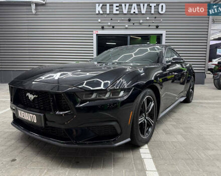 Черный Форд Мустанг, объемом двигателя 2.3 л и пробегом 23 тыс. км за 37000 $, фото 1 на Automoto.ua