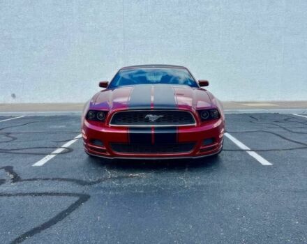 Красный Форд Мустанг, объемом двигателя 3.7 л и пробегом 86 тыс. км за 9800 $, фото 1 на Automoto.ua