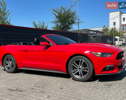 Красный Форд Мустанг, объемом двигателя 2.3 л и пробегом 235 тыс. км за 16900 $, фото 10 на Automoto.ua