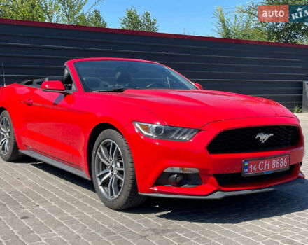 Красный Форд Мустанг, объемом двигателя 2.3 л и пробегом 235 тыс. км за 16900 $, фото 5 на Automoto.ua
