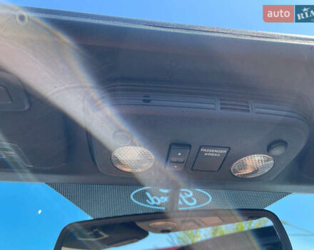 Красный Форд Мустанг, объемом двигателя 2.3 л и пробегом 235 тыс. км за 16900 $, фото 83 на Automoto.ua