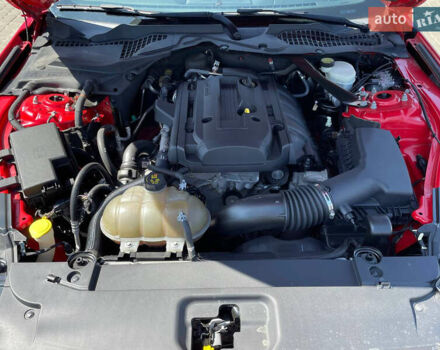 Красный Форд Мустанг, объемом двигателя 2.3 л и пробегом 235 тыс. км за 16900 $, фото 55 на Automoto.ua