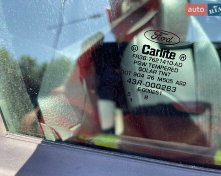 Красный Форд Мустанг, объемом двигателя 2.3 л и пробегом 235 тыс. км за 16900 $, фото 91 на Automoto.ua