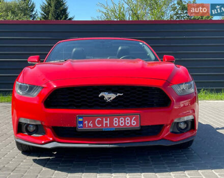 Красный Форд Мустанг, объемом двигателя 2.3 л и пробегом 235 тыс. км за 16900 $, фото 7 на Automoto.ua