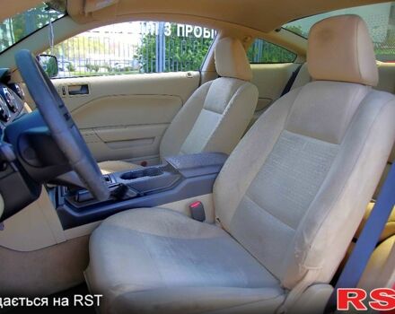 Червоний Форд Мустанг, об'ємом двигуна 4 л та пробігом 160 тис. км за 10600 $, фото 6 на Automoto.ua