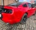 Красный Форд Мустанг, объемом двигателя 5 л и пробегом 76 тыс. км за 23000 $, фото 6 на Automoto.ua