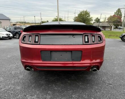 Красный Форд Мустанг, объемом двигателя 5 л и пробегом 87 тыс. км за 6200 $, фото 4 на Automoto.ua