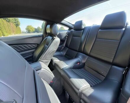 Форд Мустанг 2014 в Ровно на Automoto.ua Красный Форд Мустанг, объемом двигателя 5 л и пробегом 85 тыс. км за 10000 $, фото 11 на Automoto.ua