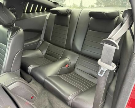 Красный Форд Мустанг, объемом двигателя 5 л и пробегом 87 тыс. км за 6200 $, фото 9 на Automoto.ua