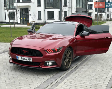 Красный Форд Мустанг, объемом двигателя 2.26 л и пробегом 119 тыс. км за 16400 $, фото 28 на Automoto.ua