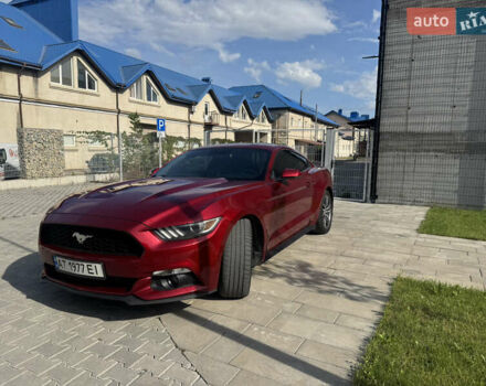 Красный Форд Мустанг, объемом двигателя 2.26 л и пробегом 110 тыс. км за 16200 $, фото 7 на Automoto.ua