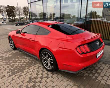 Красный Форд Мустанг, объемом двигателя 2.26 л и пробегом 169 тыс. км за 13900 $, фото 6 на Automoto.ua