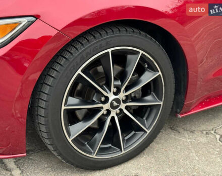 Красный Форд Мустанг, объемом двигателя 2.26 л и пробегом 170 тыс. км за 14500 $, фото 11 на Automoto.ua
