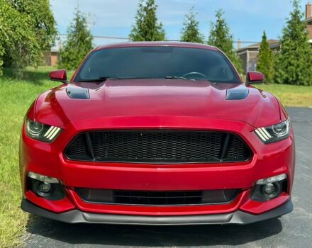 Красный Форд Мустанг, объемом двигателя 5 л и пробегом 80 тыс. км за 10990 $, фото 1 на Automoto.ua