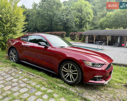 Красный Форд Мустанг, объемом двигателя 2.26 л и пробегом 152 тыс. км за 18856 $, фото 6 на Automoto.ua