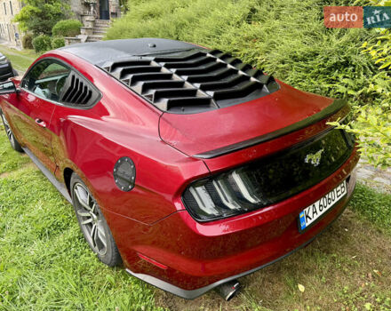 Красный Форд Мустанг, объемом двигателя 2.26 л и пробегом 152 тыс. км за 18856 $, фото 10 на Automoto.ua