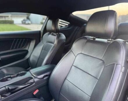 Червоний Форд Мустанг, об'ємом двигуна 5 л та пробігом 119 тис. км за 9500 $, фото 10 на Automoto.ua