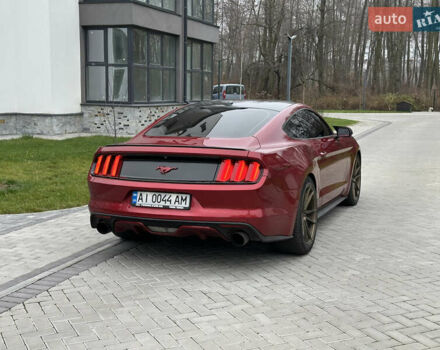 Красный Форд Мустанг, объемом двигателя 2.26 л и пробегом 119 тыс. км за 16400 $, фото 10 на Automoto.ua