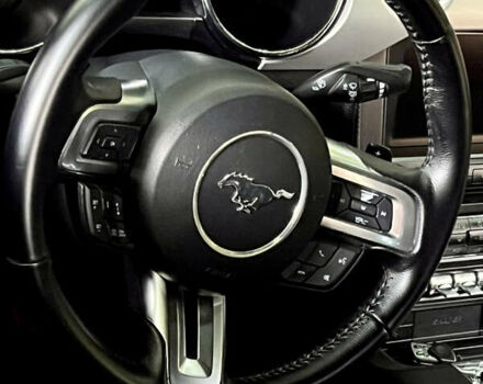 Красный Форд Мустанг, объемом двигателя 2.3 л и пробегом 175 тыс. км за 17500 $, фото 37 на Automoto.ua