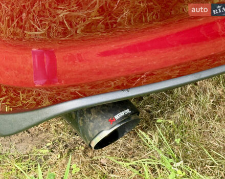 Красный Форд Мустанг, объемом двигателя 2.26 л и пробегом 152 тыс. км за 18856 $, фото 11 на Automoto.ua