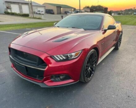 Червоний Форд Мустанг, об'ємом двигуна 5 л та пробігом 119 тис. км за 9500 $, фото 2 на Automoto.ua