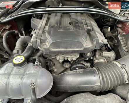 Красный Форд Мустанг, объемом двигателя 2.26 л и пробегом 119 тыс. км за 16400 $, фото 29 на Automoto.ua