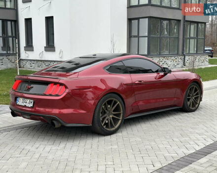 Красный Форд Мустанг, объемом двигателя 2.26 л и пробегом 119 тыс. км за 16400 $, фото 8 на Automoto.ua