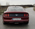 Красный Форд Мустанг, объемом двигателя 2.3 л и пробегом 127 тыс. км за 16500 $, фото 2 на Automoto.ua