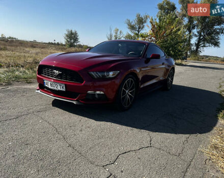 Красный Форд Мустанг, объемом двигателя 2.26 л и пробегом 180 тыс. км за 16800 $, фото 10 на Automoto.ua