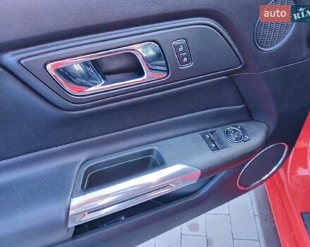 Красный Форд Мустанг, объемом двигателя 2.3 л и пробегом 78 тыс. км за 16700 $, фото 12 на Automoto.ua