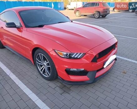 Красный Форд Мустанг, объемом двигателя 2.3 л и пробегом 78 тыс. км за 16700 $, фото 3 на Automoto.ua
