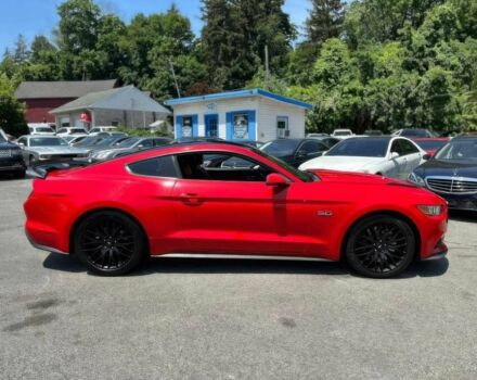 Красный Форд Мустанг, объемом двигателя 5 л и пробегом 53 тыс. км за 8000 $, фото 5 на Automoto.ua