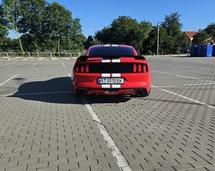 Красный Форд Мустанг, объемом двигателя 4.95 л и пробегом 90 тыс. км за 30900 $, фото 5 на Automoto.ua