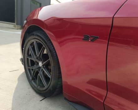 Красный Форд Мустанг, объемом двигателя 3.7 л и пробегом 207 тыс. км за 17990 $, фото 8 на Automoto.ua