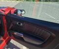 Красный Форд Мустанг, объемом двигателя 4.95 л и пробегом 90 тыс. км за 30900 $, фото 7 на Automoto.ua