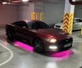 Красный Форд Мустанг, объемом двигателя 2.3 л и пробегом 94 тыс. км за 17000 $, фото 1 на Automoto.ua