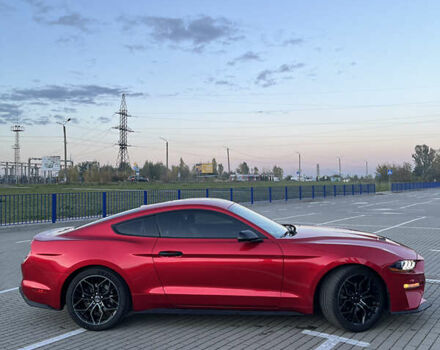 Красный Форд Мустанг, объемом двигателя 2.3 л и пробегом 102 тыс. км за 27500 $, фото 5 на Automoto.ua