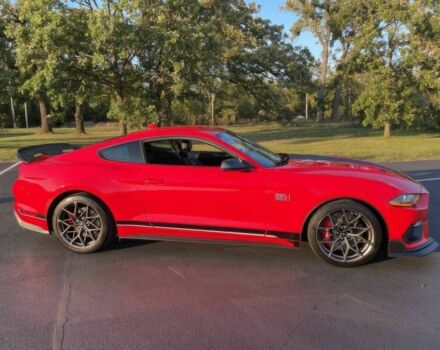 Красный Форд Мустанг, объемом двигателя 5 л и пробегом 11 тыс. км за 75000 $, фото 3 на Automoto.ua