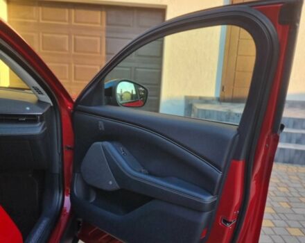 Красный Форд Мустанг, объемом двигателя 0 л и пробегом 55 тыс. км за 27000 $, фото 4 на Automoto.ua