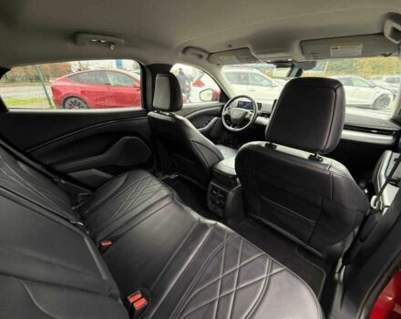 Форд Мустанг 2022 в Луцке на Automoto.ua Красный Форд Мустанг, объемом двигателя 0 л и пробегом 105 тыс. км за 19500 $, фото 5 на Automoto.ua