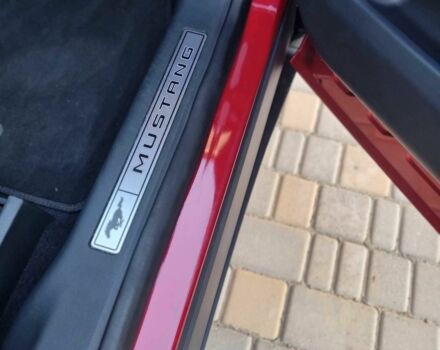 Красный Форд Мустанг, объемом двигателя 0 л и пробегом 55 тыс. км за 27000 $, фото 5 на Automoto.ua