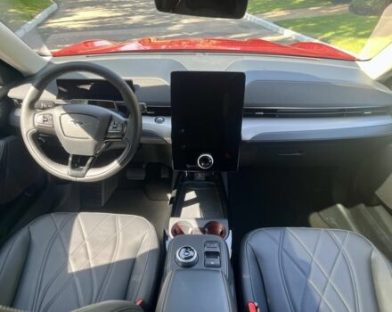 Красный Форд Мустанг, объемом двигателя 0 л и пробегом 26 тыс. км за 27400 $, фото 6 на Automoto.ua