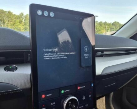 Красный Форд Мустанг, объемом двигателя 0 л и пробегом 11 тыс. км за 23000 $, фото 9 на Automoto.ua