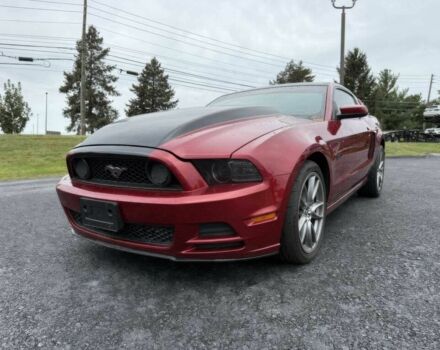 Красный Форд Мустанг, объемом двигателя 5 л и пробегом 90 тыс. км за 6000 $, фото 1 на Automoto.ua