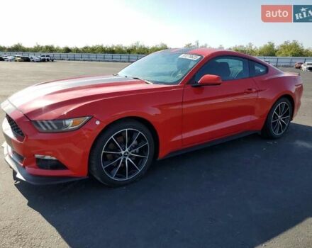 Красный Форд Мустанг, объемом двигателя 2.26 л и пробегом 126 тыс. км за 3000 $, фото 1 на Automoto.ua