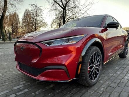 Форд Мустанг 2022 в Днепре (Днепропетровске) на Automoto.ua Красный Форд Мустанг, объемом двигателя 0 л и пробегом 25 тыс. км за 36000 $, фото 1 на Automoto.ua