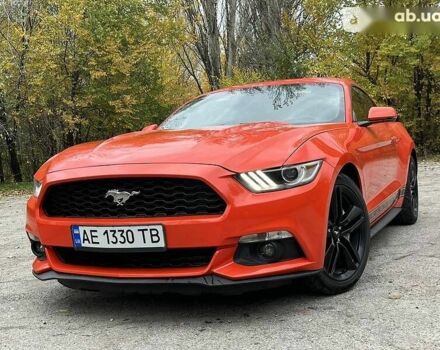 Форд Мустанг, объемом двигателя 2.3 л и пробегом 105 тыс. км за 17500 $, фото 2 на Automoto.ua