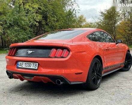 Форд Мустанг, объемом двигателя 2.3 л и пробегом 105 тыс. км за 17500 $, фото 3 на Automoto.ua